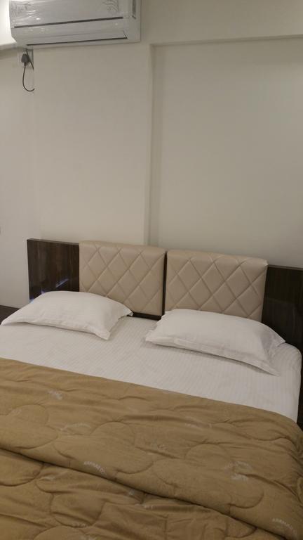 Arista Service Apartments Andheri Mumbai Exterior photo